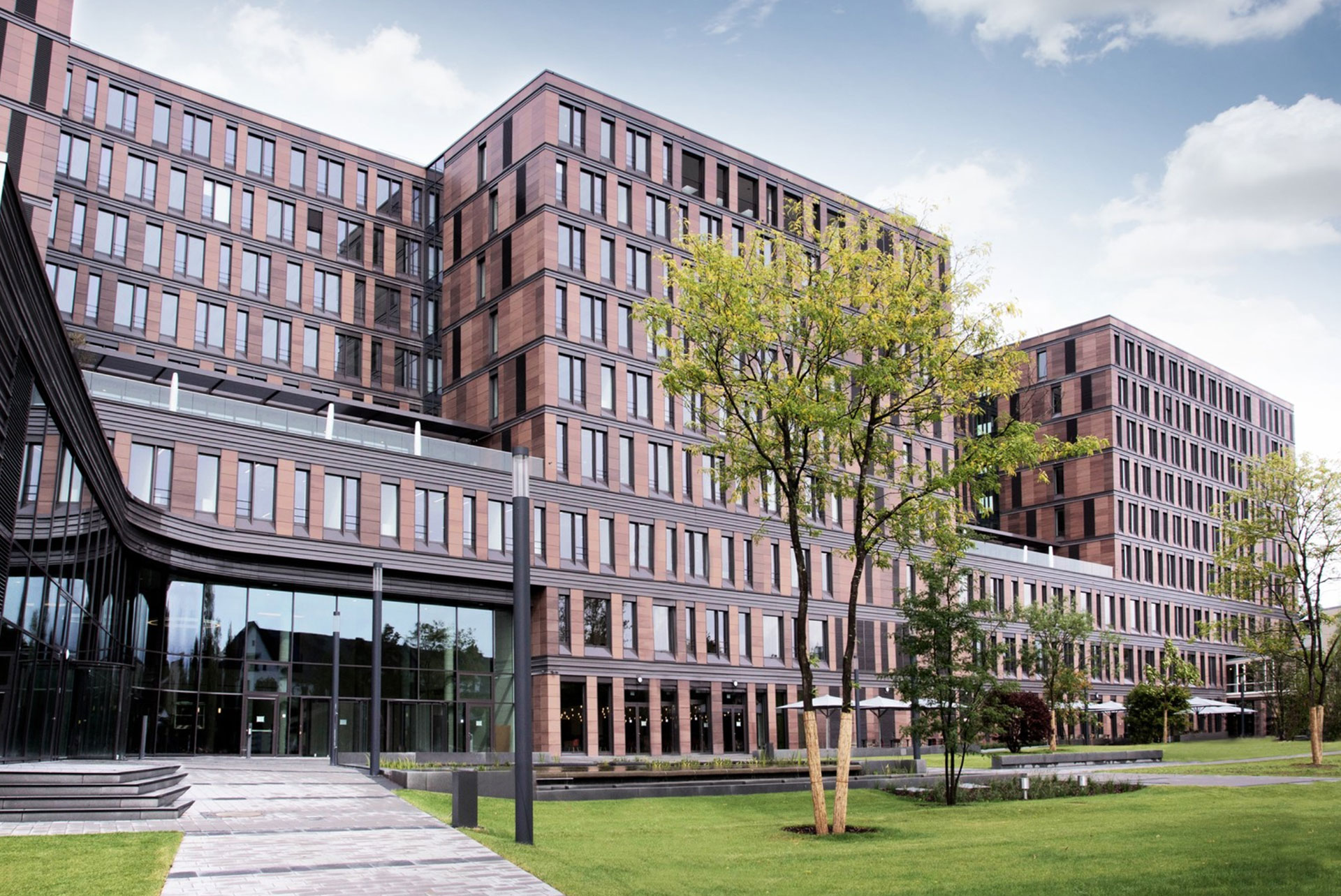 Frankfurt School of Finance & Management