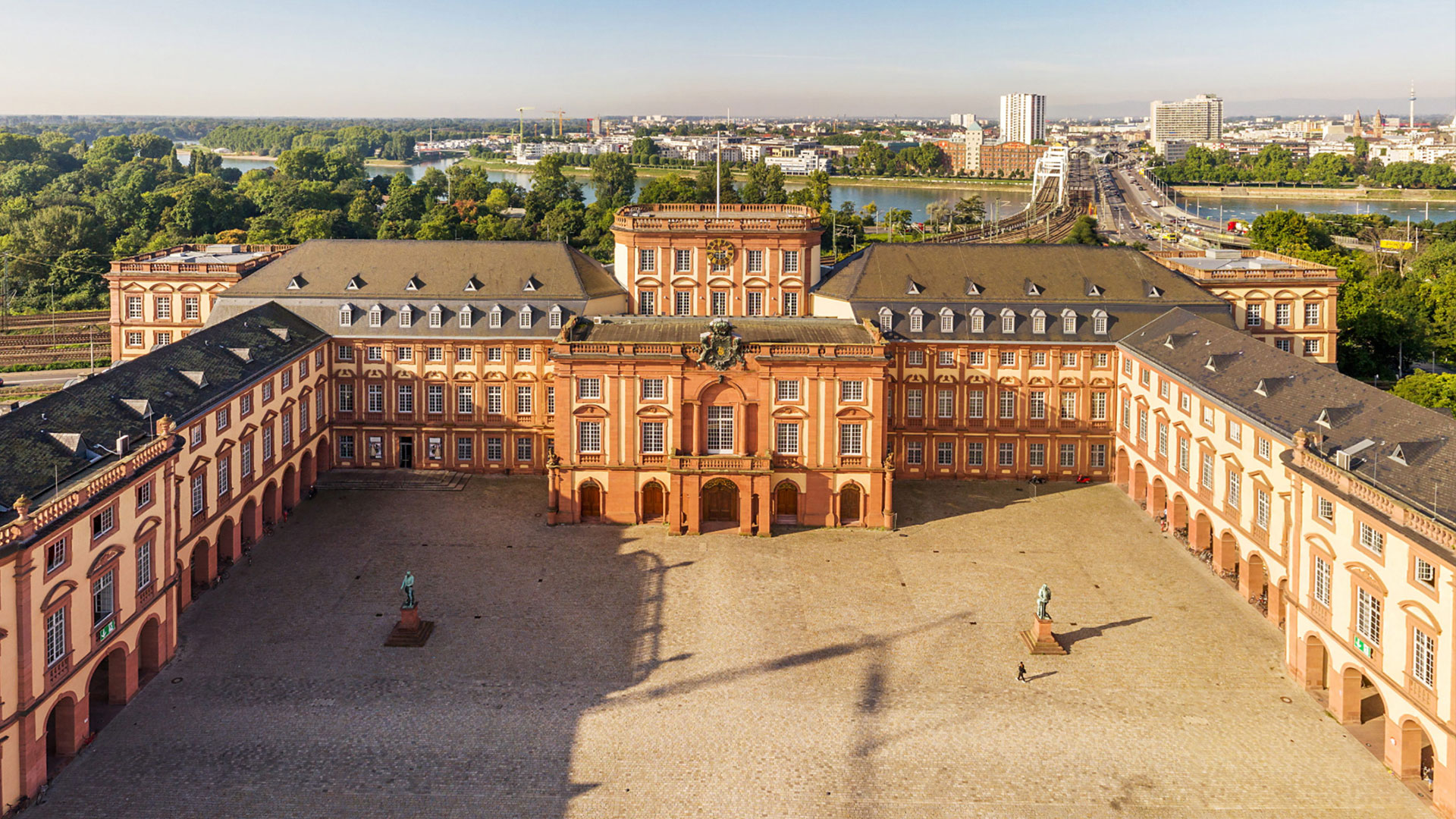 Mannheim Business School
